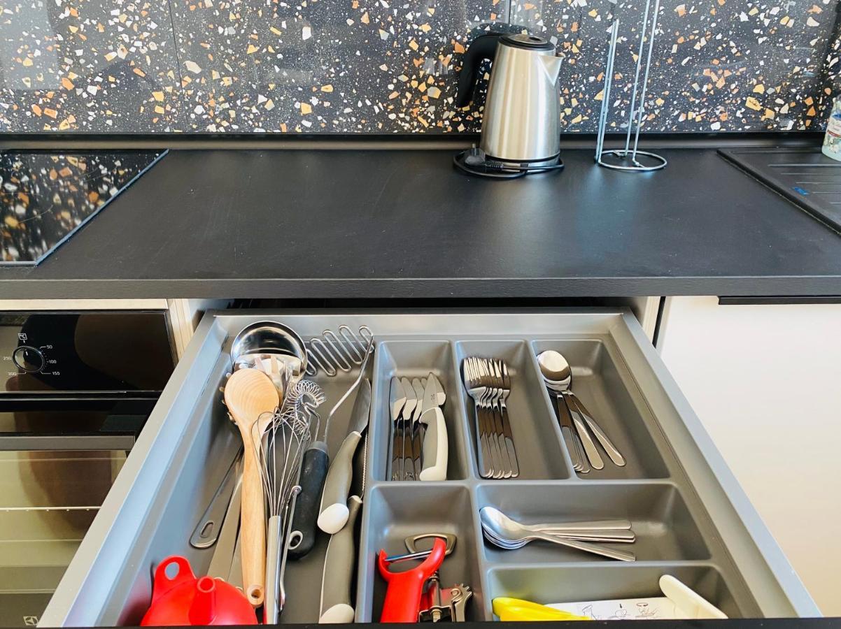 Apartman Meghan نوفي فينودولسكي المظهر الخارجي الصورة